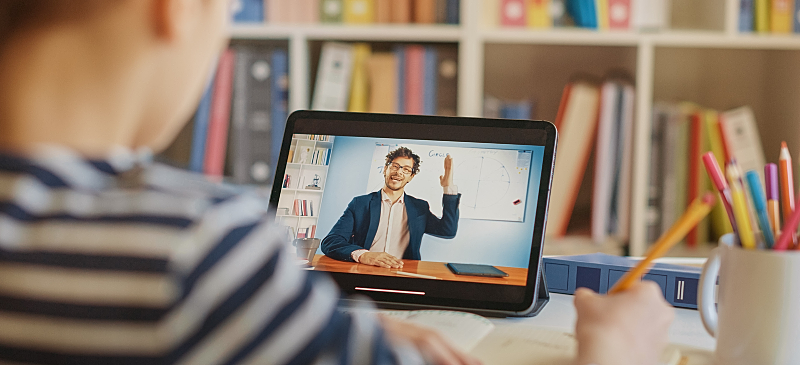 Aprender inglés usando plataformas digitales y nuevas estrategias educativas