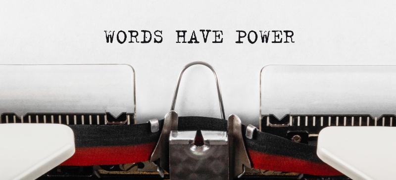 Maquina del escribir 'las palabras tienen poder'