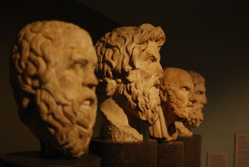 bustos de filósofos griegos