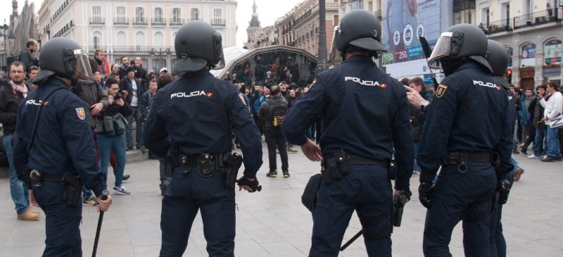 El PSOE ordena demorar la ley de seguridad ciudadana