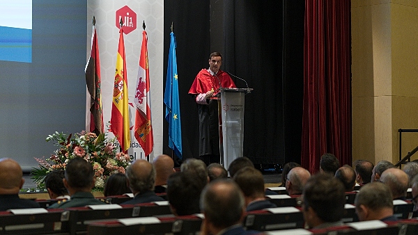 Fernando Pinto Palacios ofrece la lección inaugural del curso
