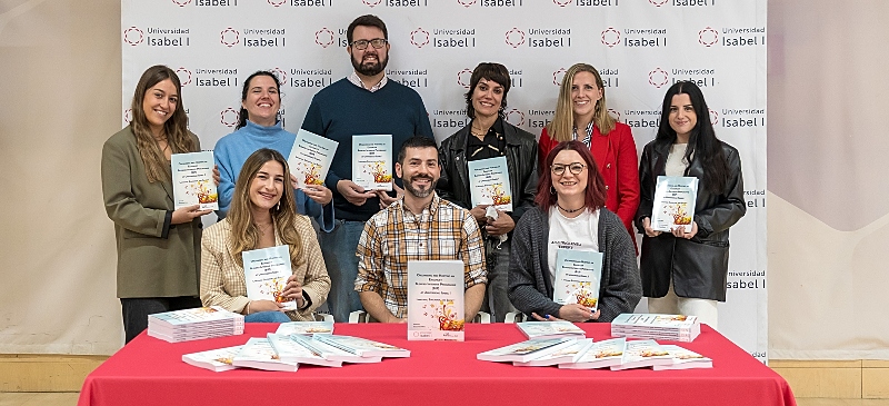 Autores del libro de la Universidad Isabel I