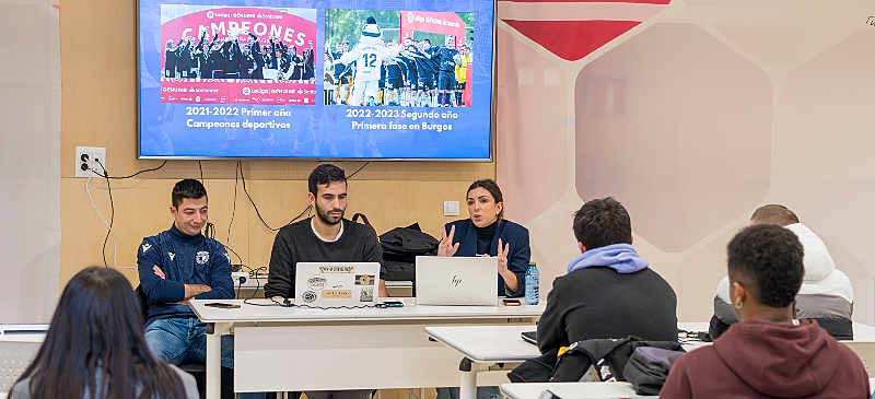 Charla del Burgos CF Genuine en la Universidad Isabel I