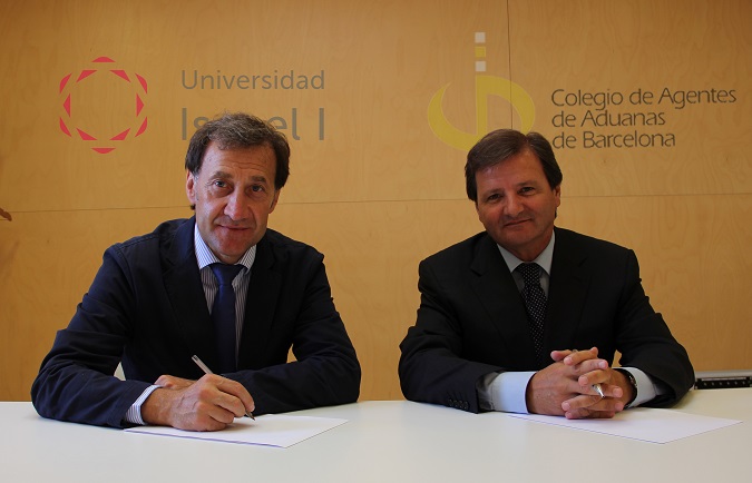 Alberto Gómez Barahona (izquierda), rector de la Universidad Isabel I, y Antonio Llobet, presidente del Colegio de Agentes y Representantes Aduaneros de Barcelona (COACAB)