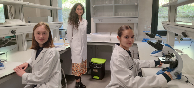 Alumnas de Stem Talent Girl en la Universidad Isabel I