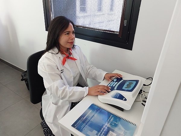 Ana Colmenárez, directora del Grado en Logopedia