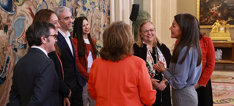 Charla informal antes de comenzar la reunión