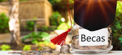 Las becas del Ministerio de Cultura y Deporte tienen como objetivo fomentar las habilidades empresariales en las industrias culturales y recreativas. Se enmarcan en el Plan de Recuperación, Transformación y Resiliencia del Gobierno, para fomentar el impulso de la competitividad de las industrias culturales. El programa se financia a través de los fondos de la Next Generation de la Unión Europea, del que se beneficiarán 1.216 entidades y proyectos, de los que, al menos 900, se destinarán al apoyo de habilida