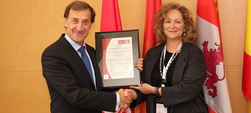 La Universidad Isabel I recibe de Bureau Veritas la certificación ISO 27001