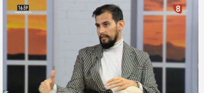 Víctor Rodríguez en el programa de La 8 Burgos, habla sobre la violencia de género y las redes sociales