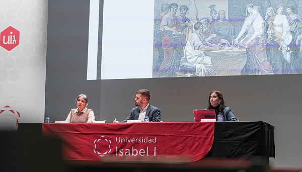 Rosalía Hernández García (UCM)