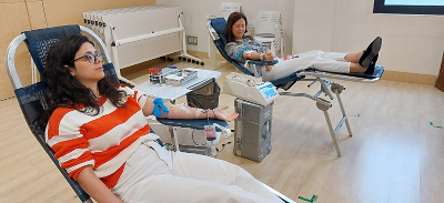Donación de sangre en la universidad Isabel I