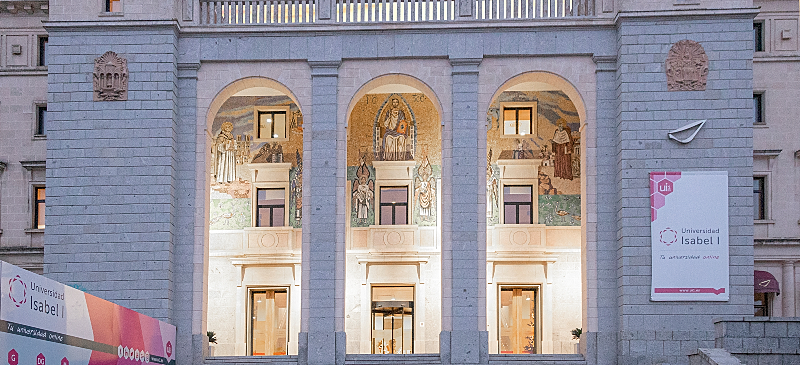 Fachada de la Universidad Isabel I