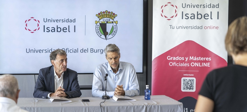 Alberto Gómez Barahona, Rector de la Universidad Isabel I y Alejandro Ariel Grandinetti Valiente, consejero delegado del Burgos CF durante la firma del convenio