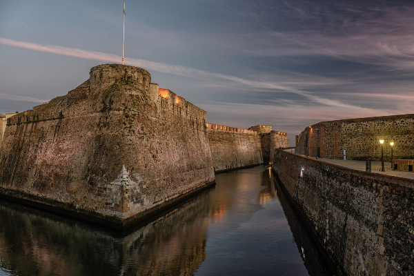 Murallas de la fortaleza de Ceuta por mar