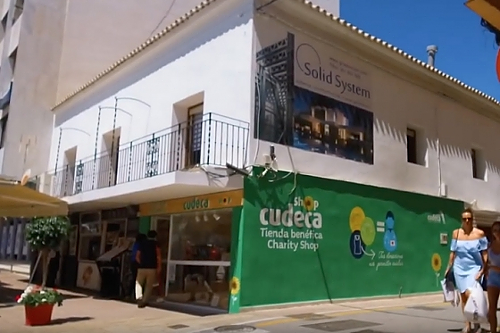 Tienda benéfica de la Fundación Cudeca