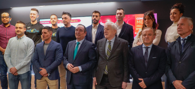 jurado y premiados de AJE