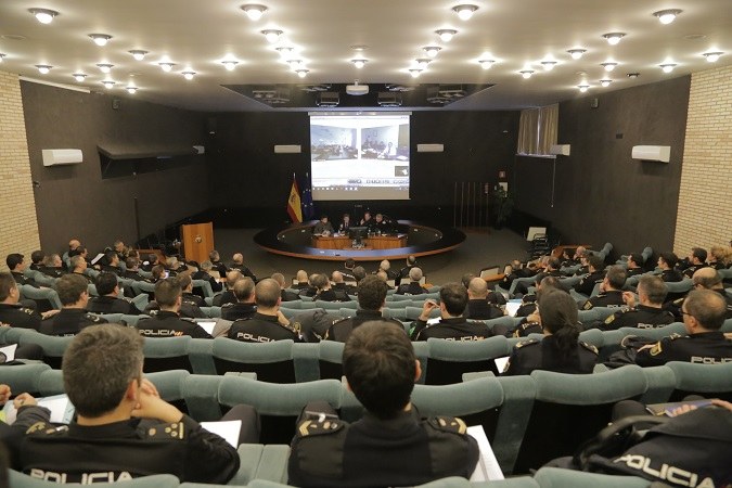 La Universidad Isabel I formará en TIC y e-learning a los docentes de la Escuela Nacional de Policía de Ávila