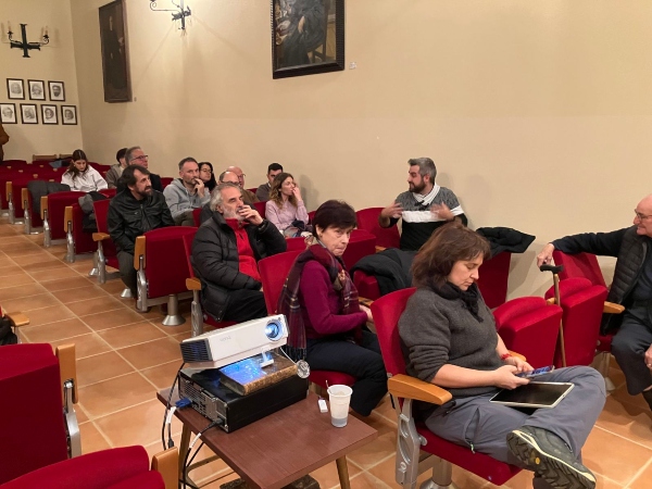 Marcos Iturriaga durante las conferencias (foto de Luis Valdés. D-Argia)