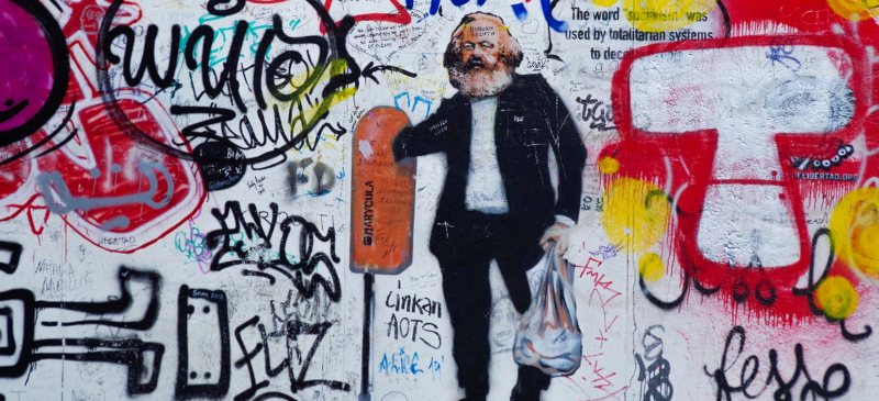 Marx en un mural