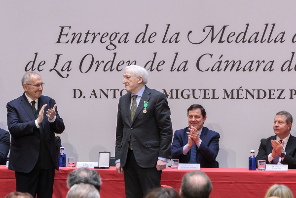 medalla a médez pozo