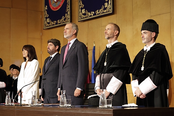 mesa presidencial