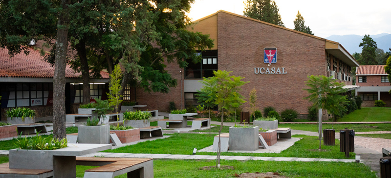 Universidad UCASAL de Argentina