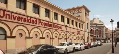 Fachada principal de la UNIPEC en la capital burgalesa